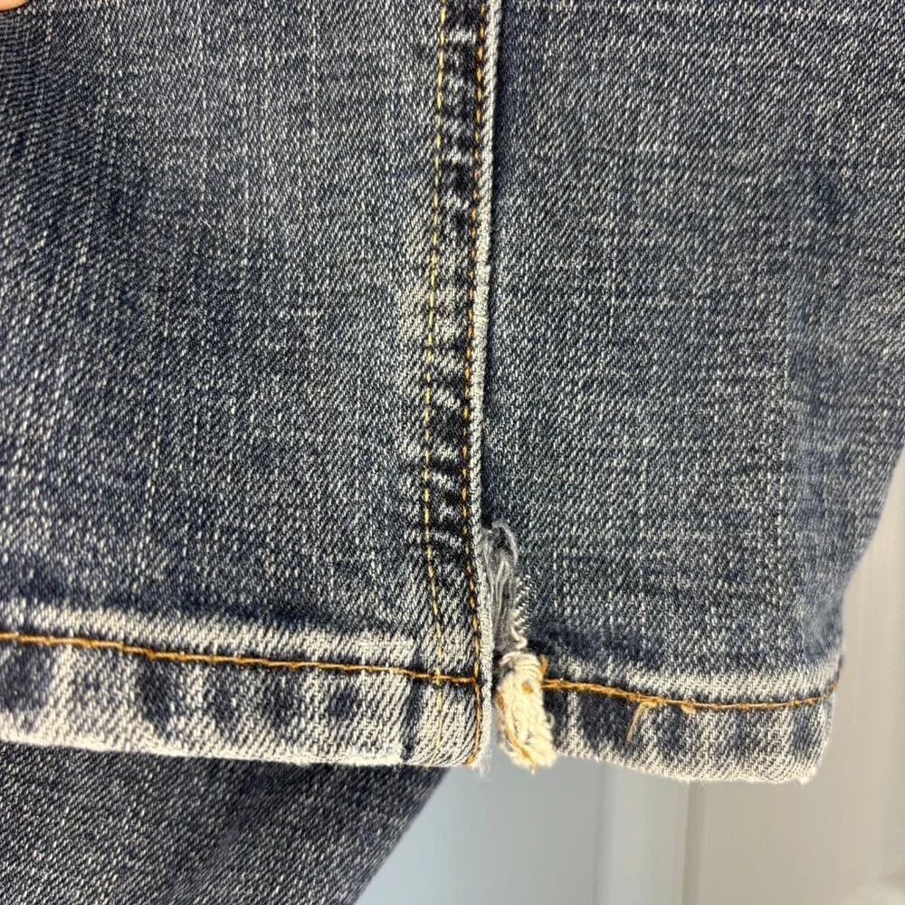 LEVI'S Signature Athletic Cut Mens 32x32 Denim 5 Pocket Stretch Cotton Spandex